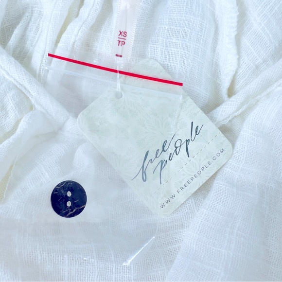 Free People Ivory Zuri Ruffle Top Blouse Off-White XS NWT - Picture 9 of 10